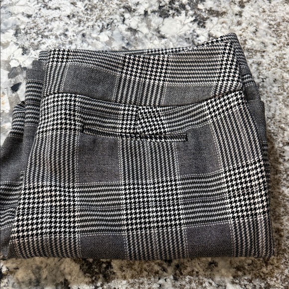 Worthington Pants - Worthington Women's Black and White Plaid Pants